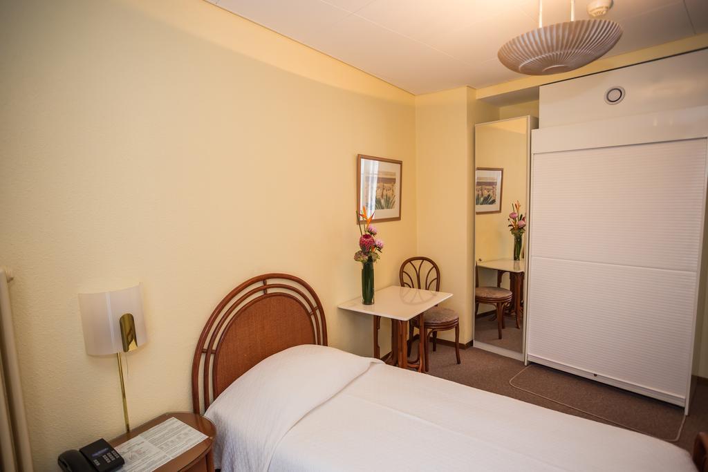 Hotel Residence Cite-Verdaine Geneva Room photo